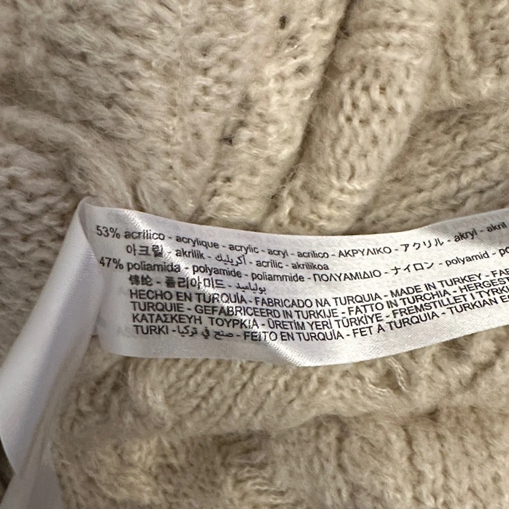 Zara Cream Cable-Knit V-Neck Wrap Sweater - Picture 4 of 4